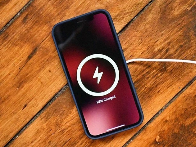排浦镇苹果手机维修分享iPhone 12可以随便充电吗 